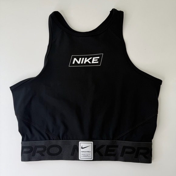 Nike Tops - Nike Pro Dri-FIT black Graphic Crop Tank women’s size M